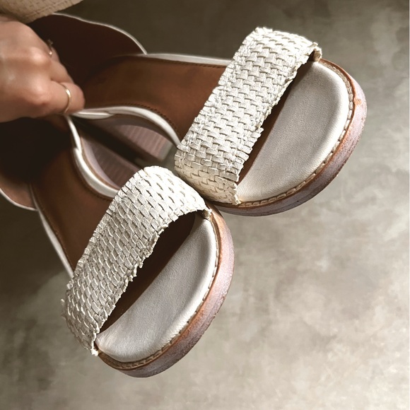 Frye Bianca Woven Back Zip Heeled Sandal Ivory Off White Size 9.5 - Picture 5 of 14